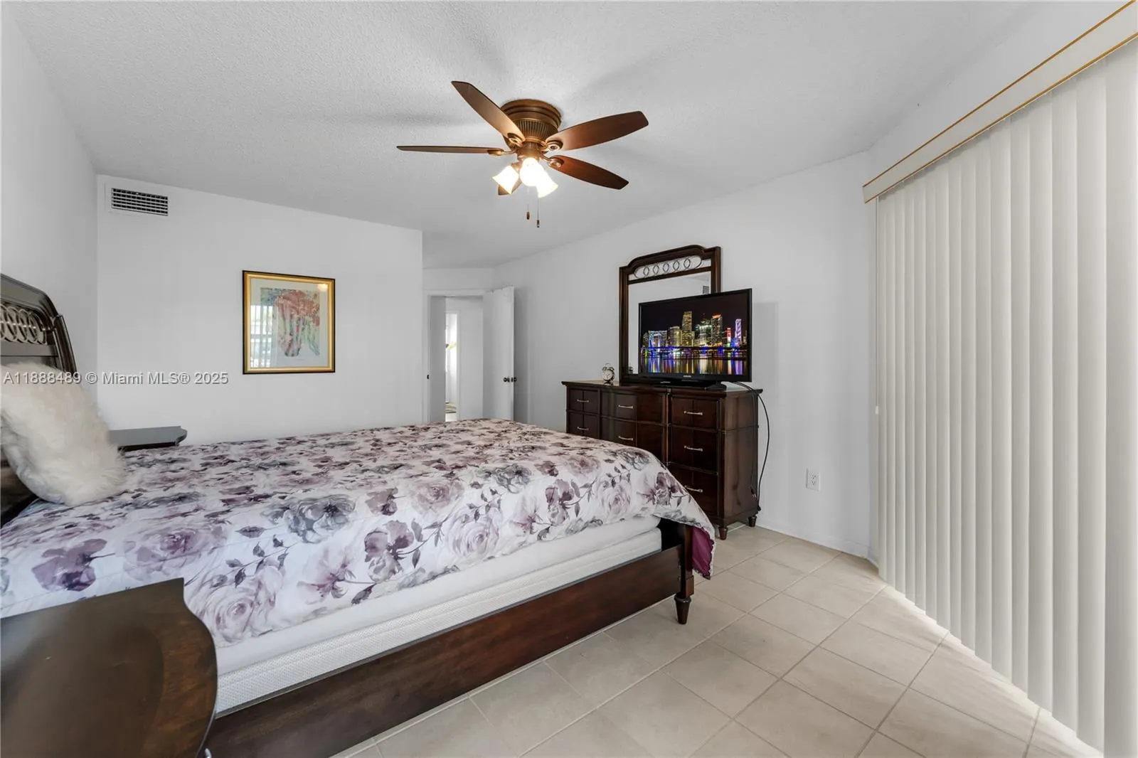 2221 SE 27th Dr, #106-B