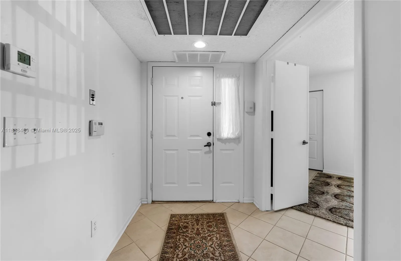 2221 SE 27th Dr, #106-B