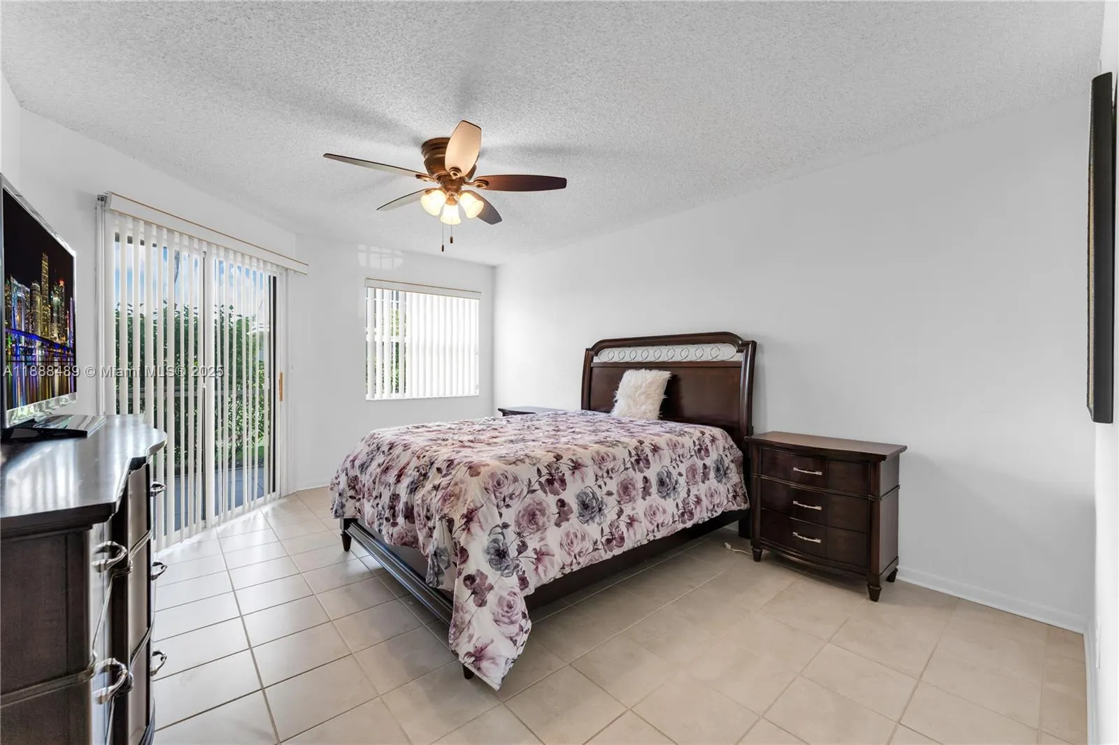2221 SE 27th Dr, #106-B
