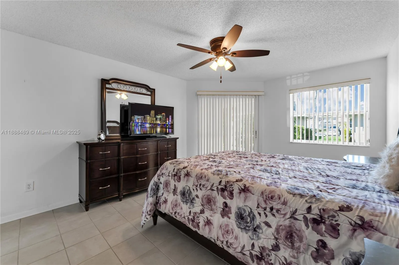 2221 SE 27th Dr, #106-B