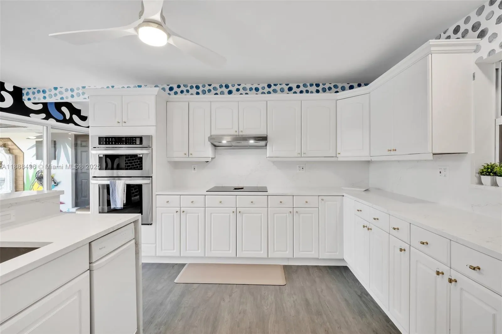 5830 NE 14th Rd