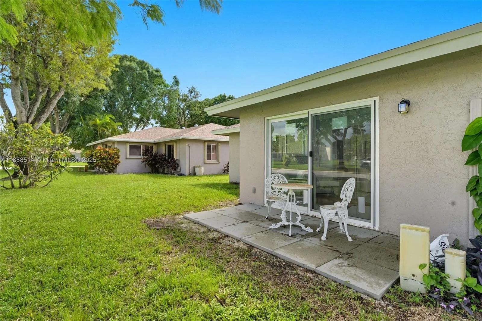 6839 Moonlit Dr