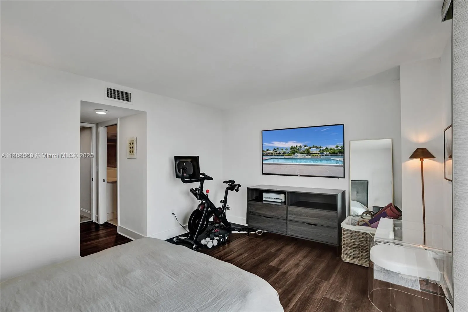 10000 W Bay Harbor Dr, #PH23