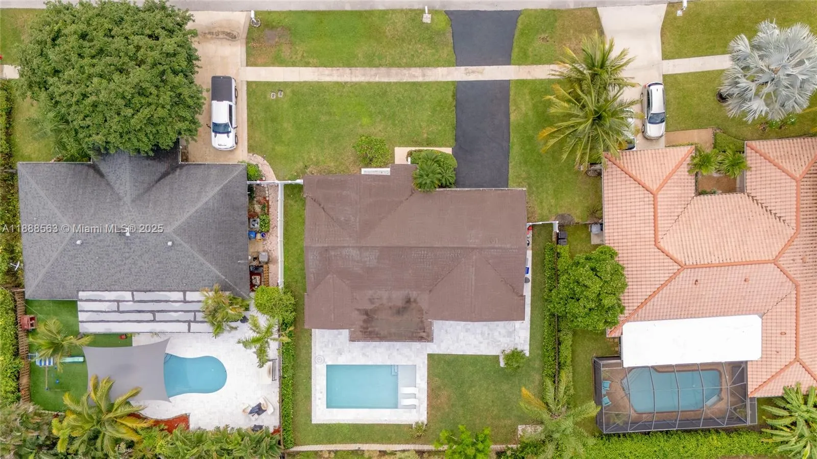 20847 Sugarloaf Ln