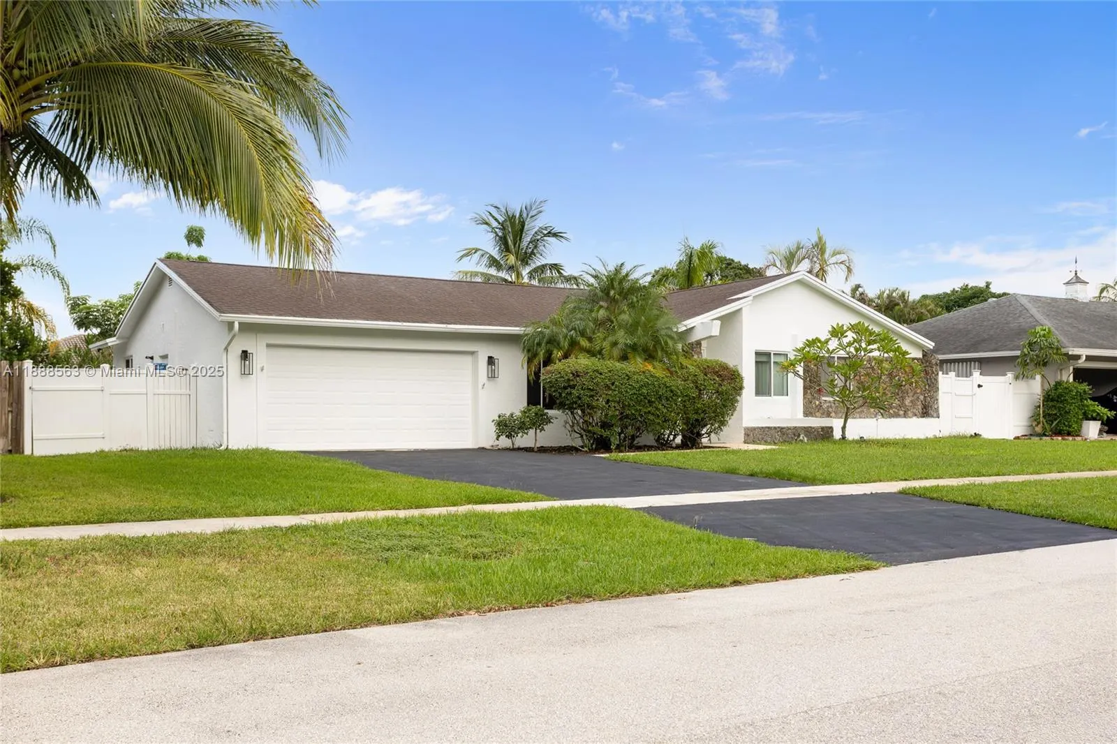 20847 Sugarloaf Ln