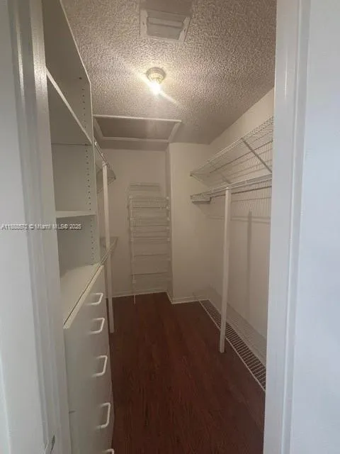 12149 Quilting Ln