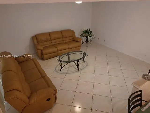 12149 Quilting Ln