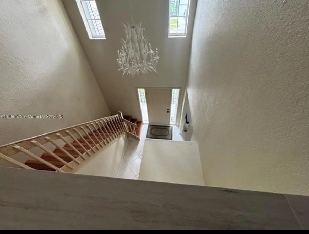12149 Quilting Ln