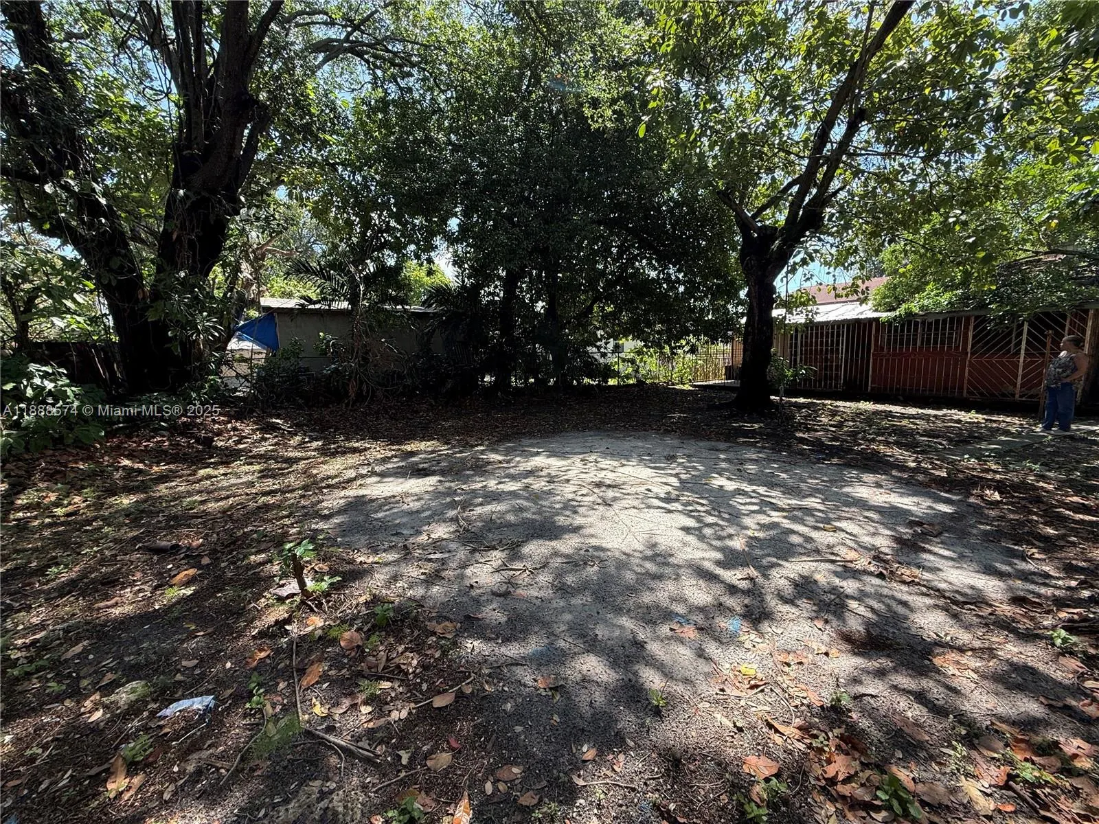 1239 NW 31st St
