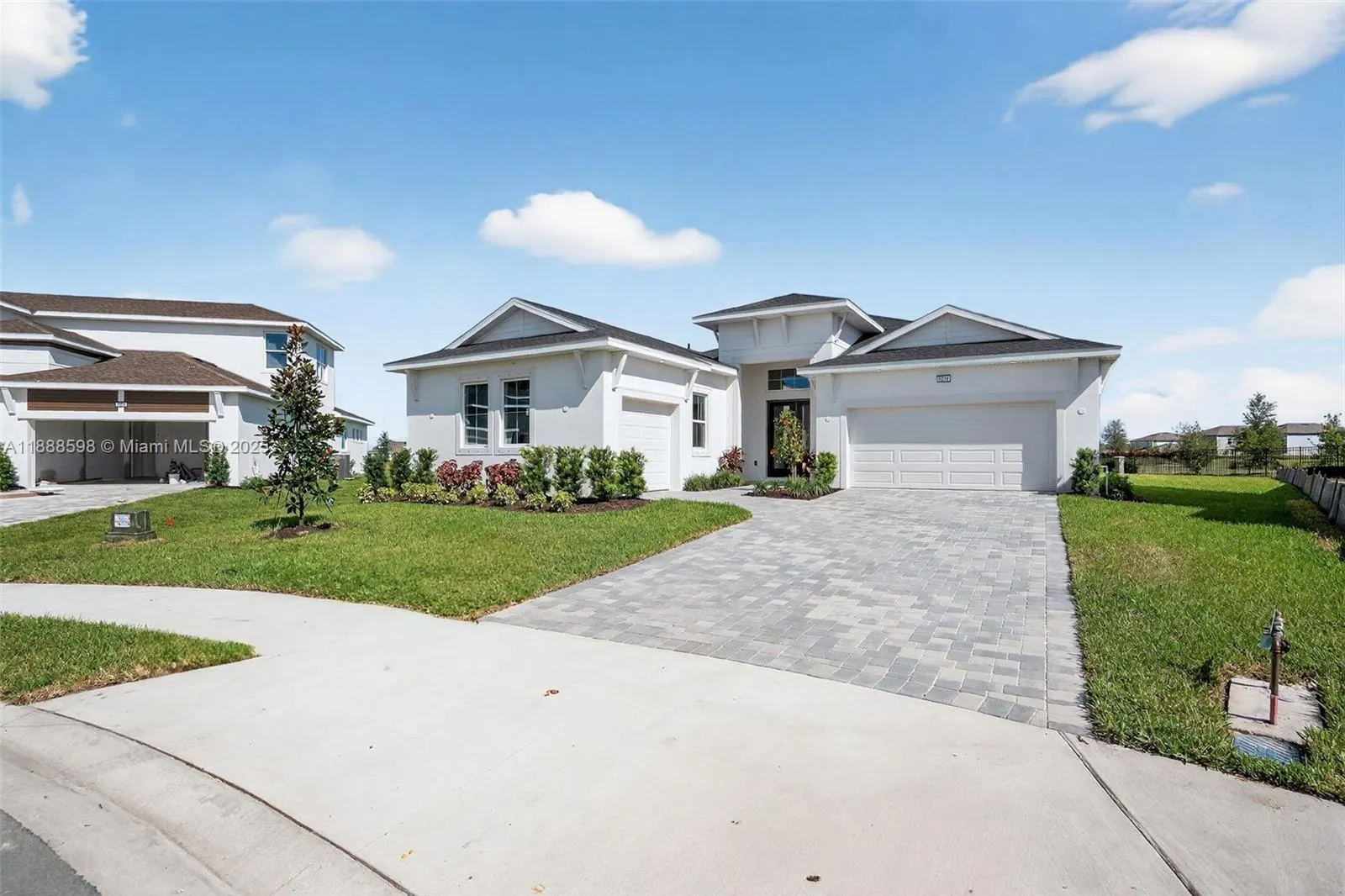 8210 Golden Beach Ct
