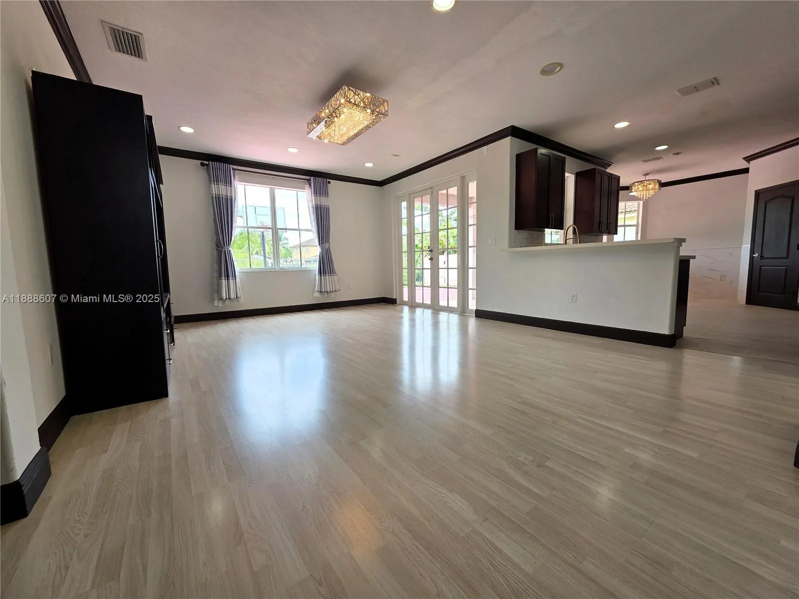 14843 SW 24th St, #0