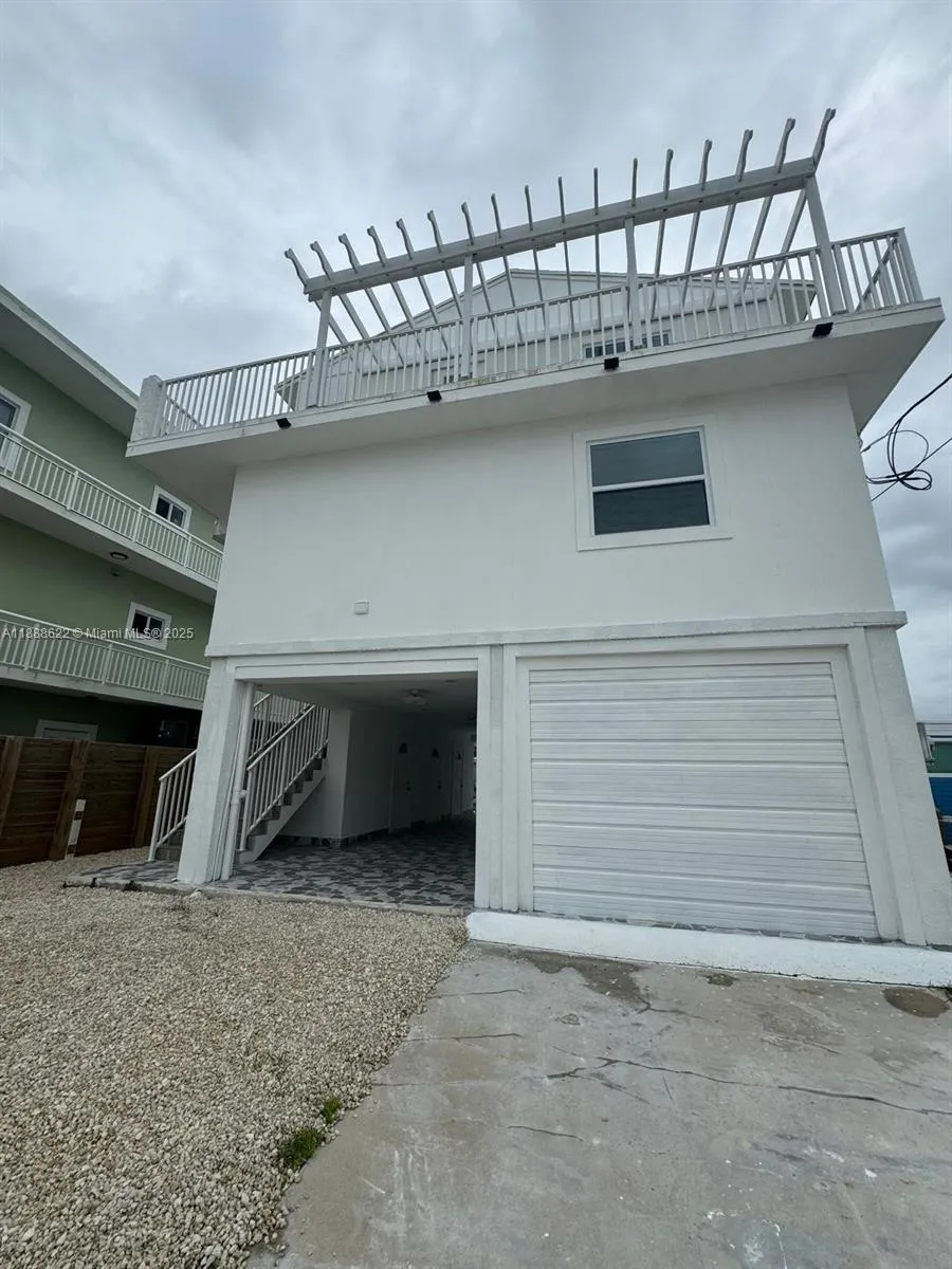 20 Eagle Dr