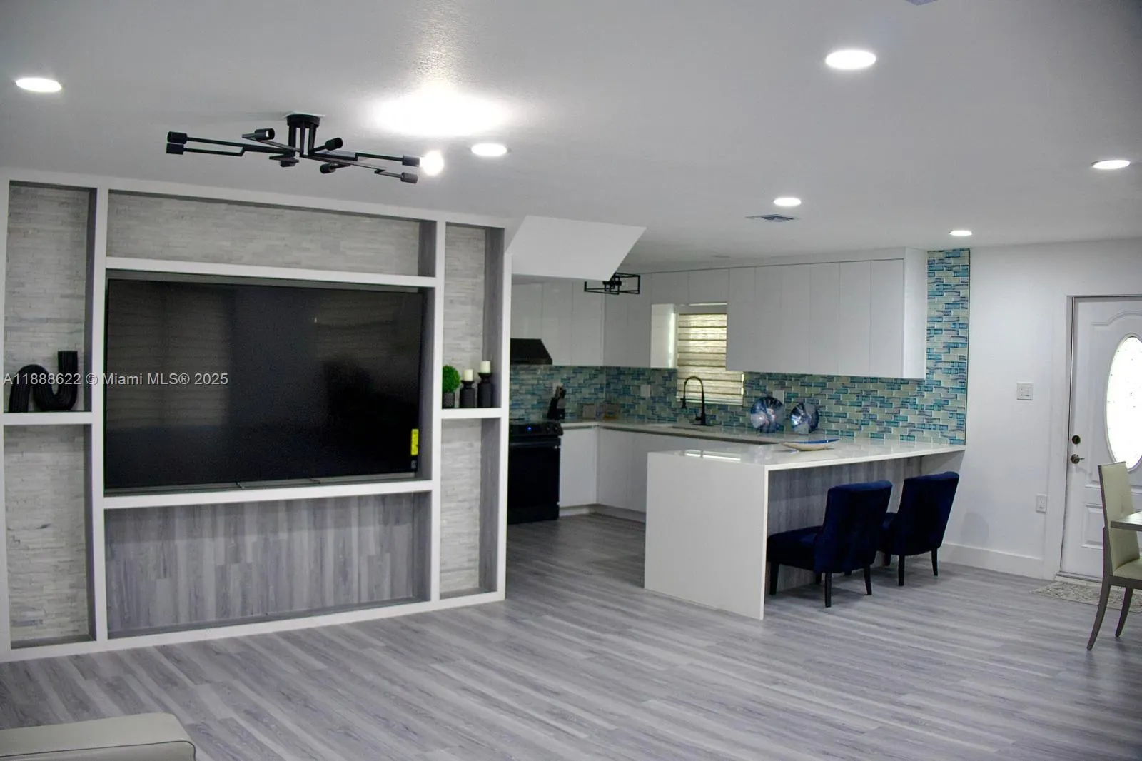 20 Eagle Dr