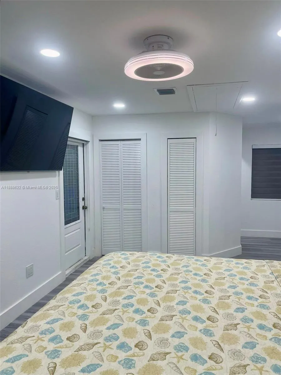 20 Eagle Dr