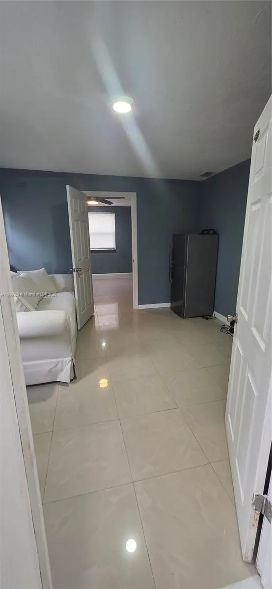231 SW 31st Ave, #1A