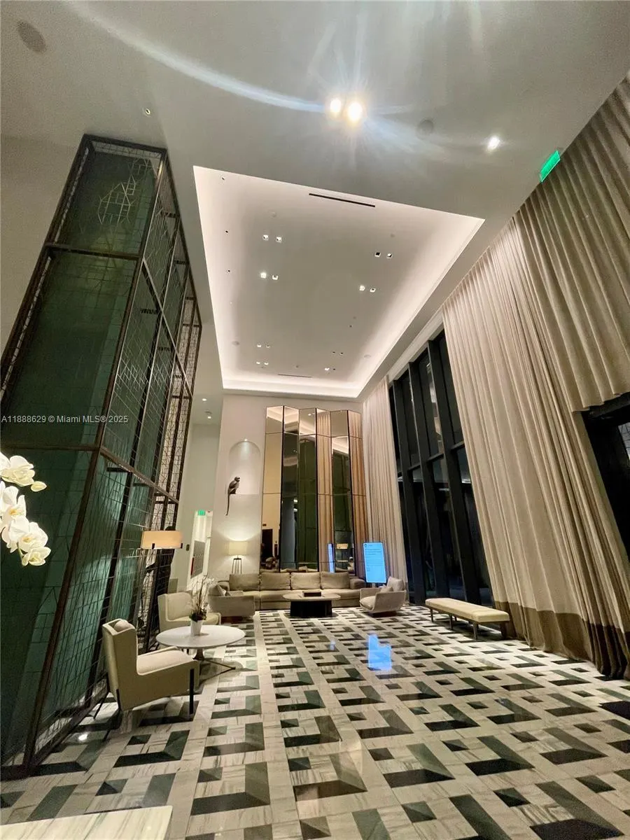 801 S Miami Ave, #3304