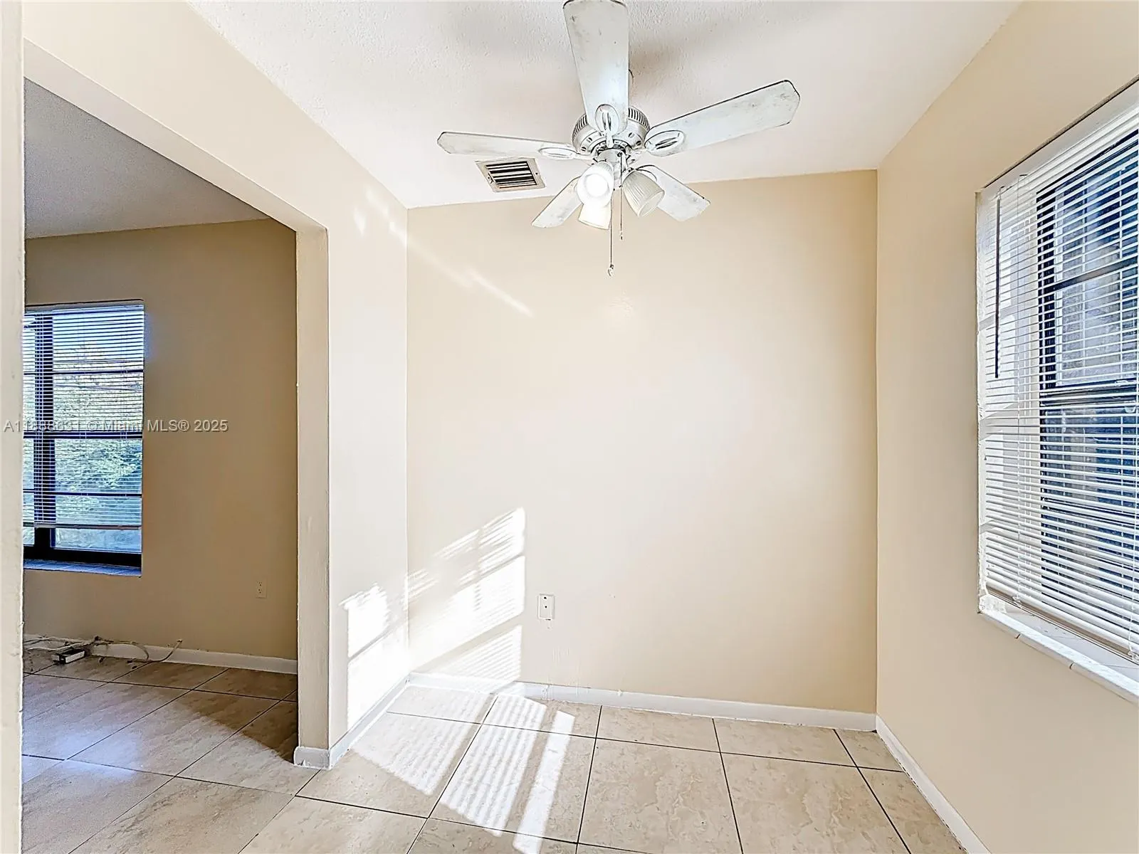 2335 NE 172nd St, #8