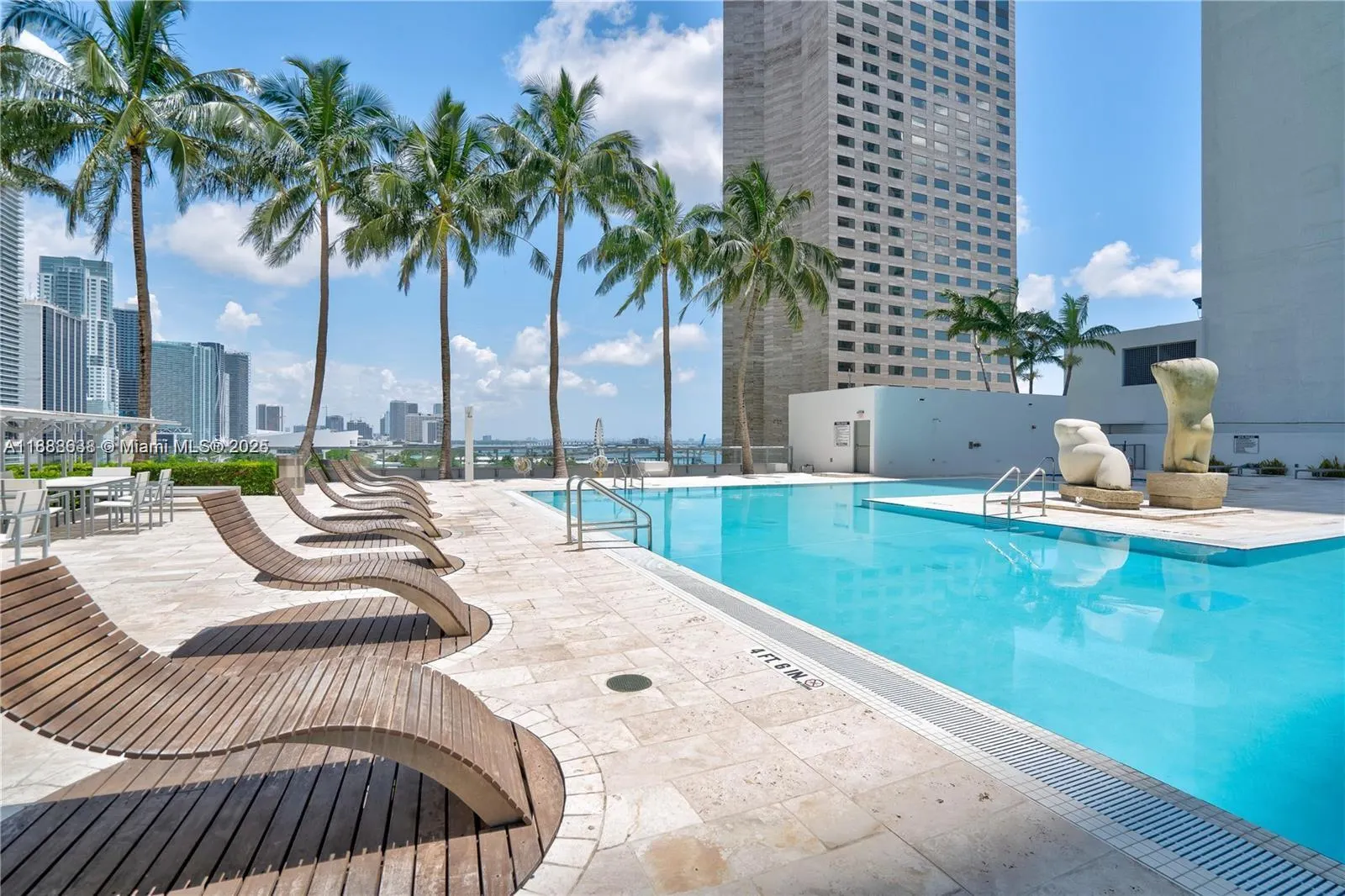 335 S Biscayne Blvd, #1506