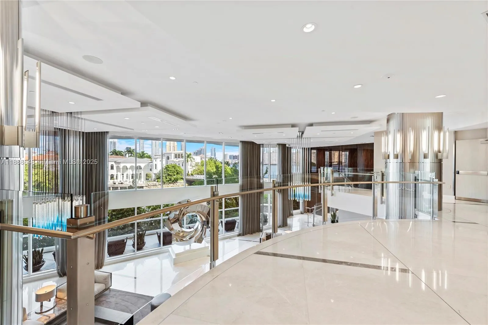 6000 Island Blvd, #203