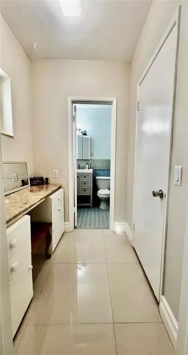 7500 SW 81st Ave