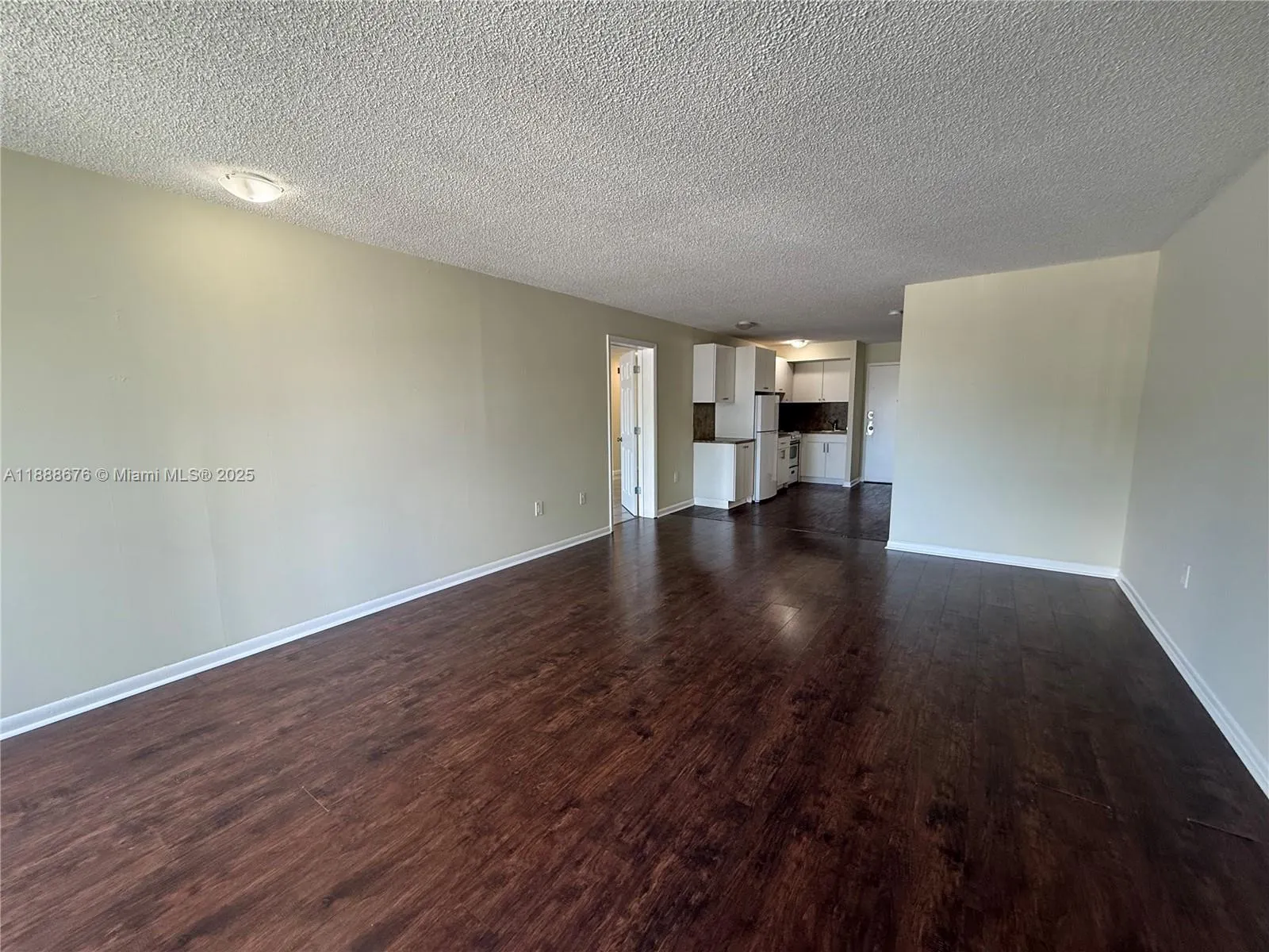 750 NE 195th St, #231