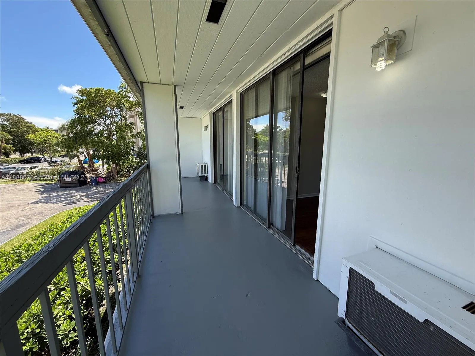 750 NE 195th St, #231
