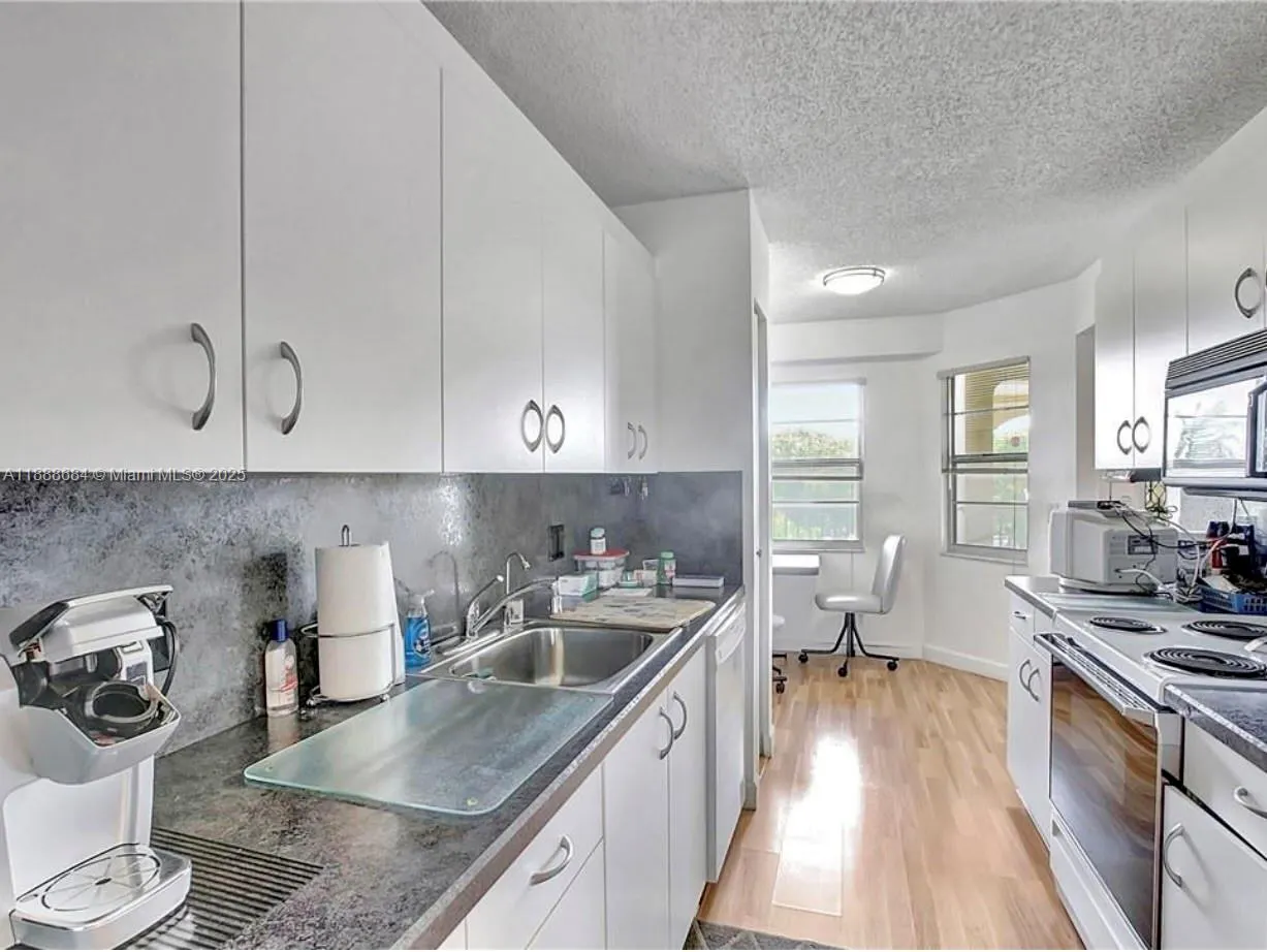 1151 SW 128th Ter, #402D