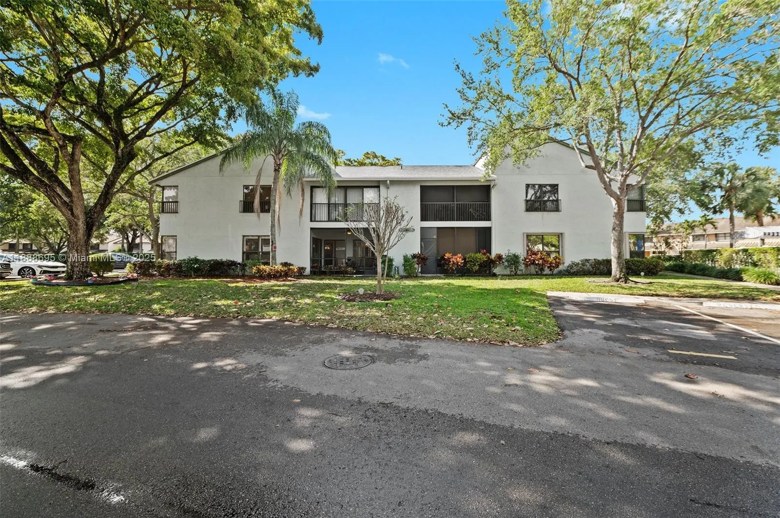 4075 N Carambola Cir N, #2935