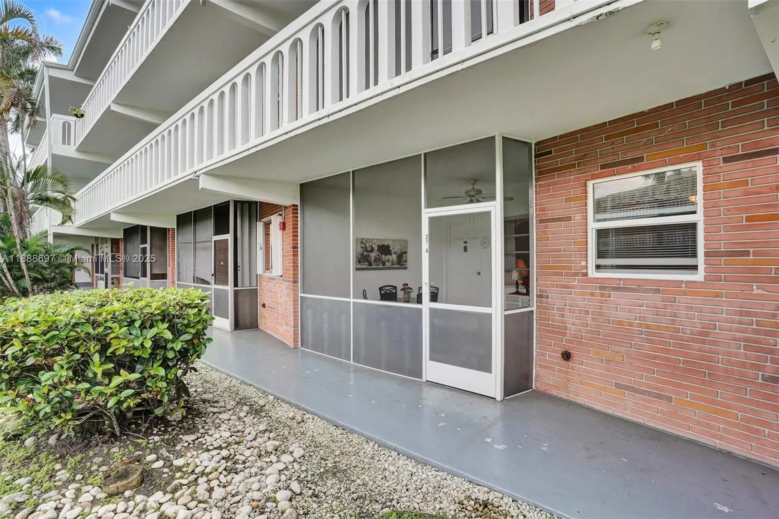 141 NE 10th Ave, #27A