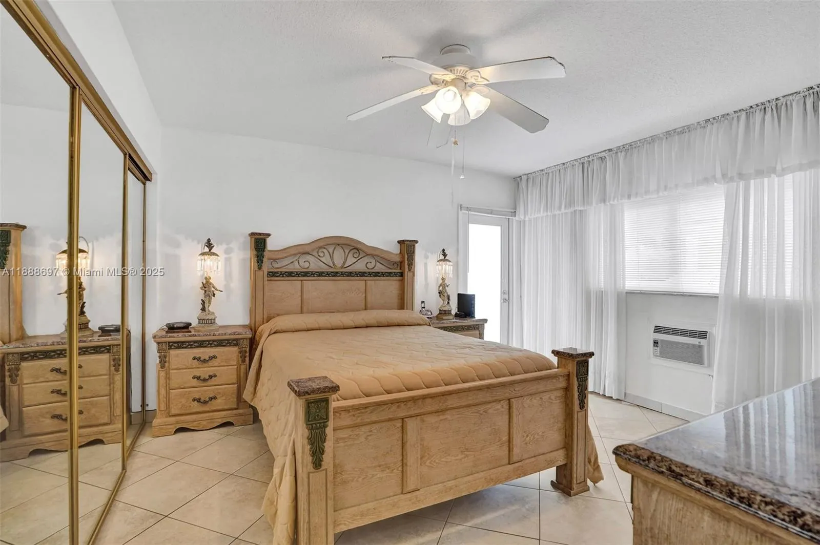 141 NE 10th Ave, #27A