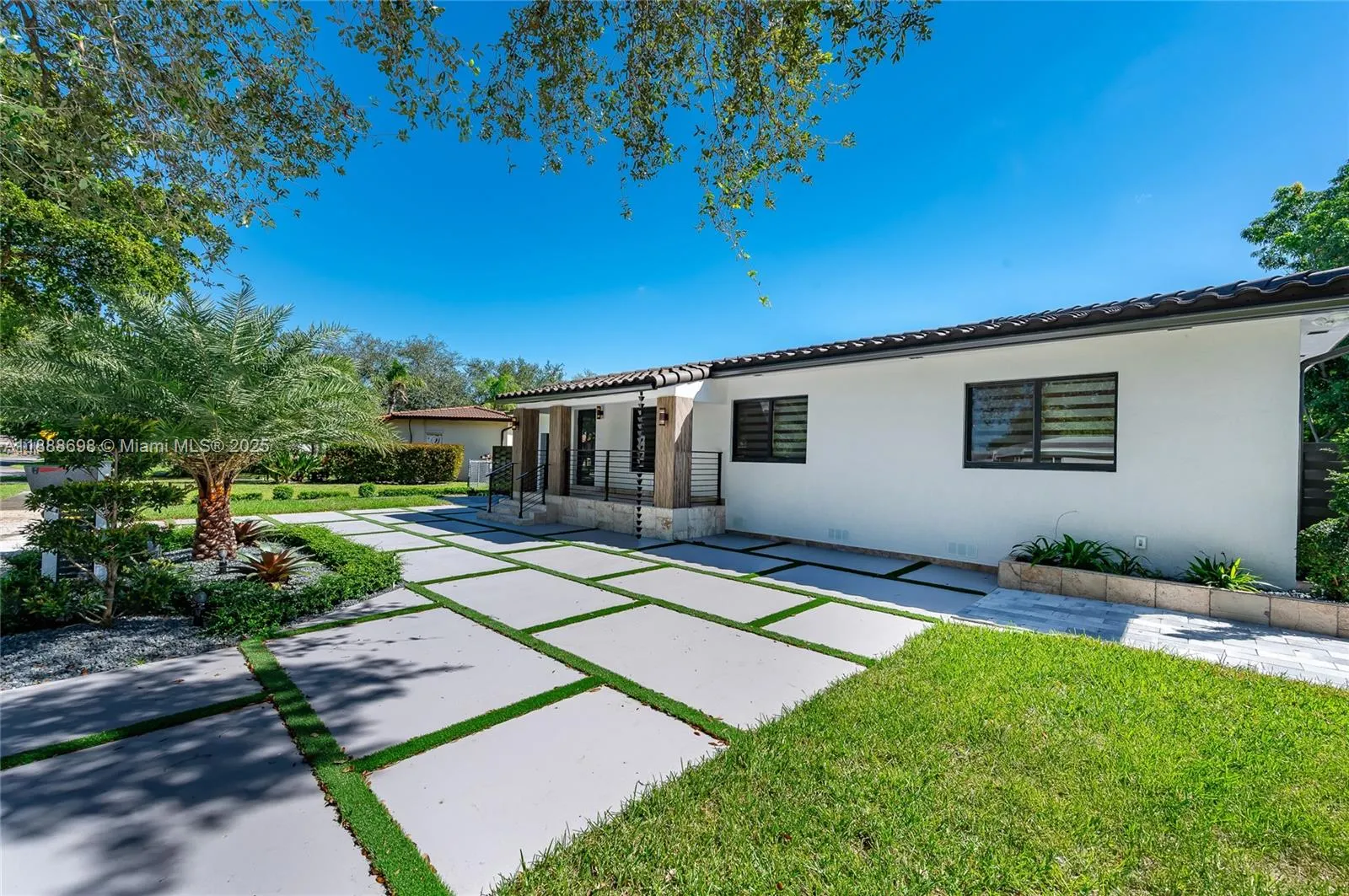 625 Miller Dr