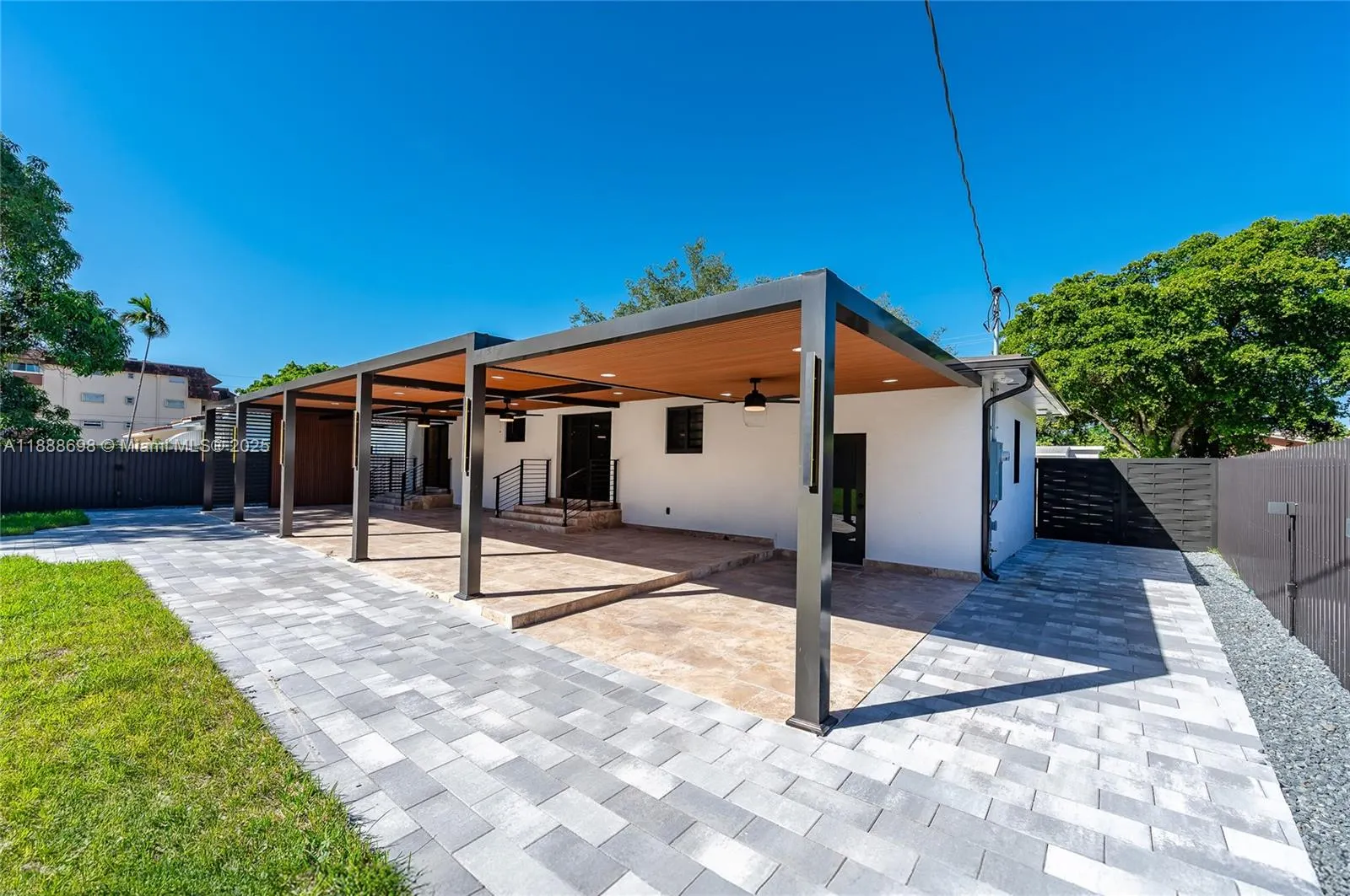 625 Miller Dr
