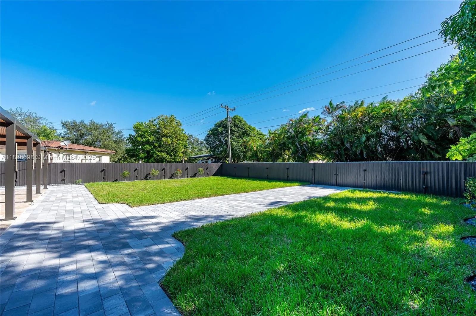 625 Miller Dr
