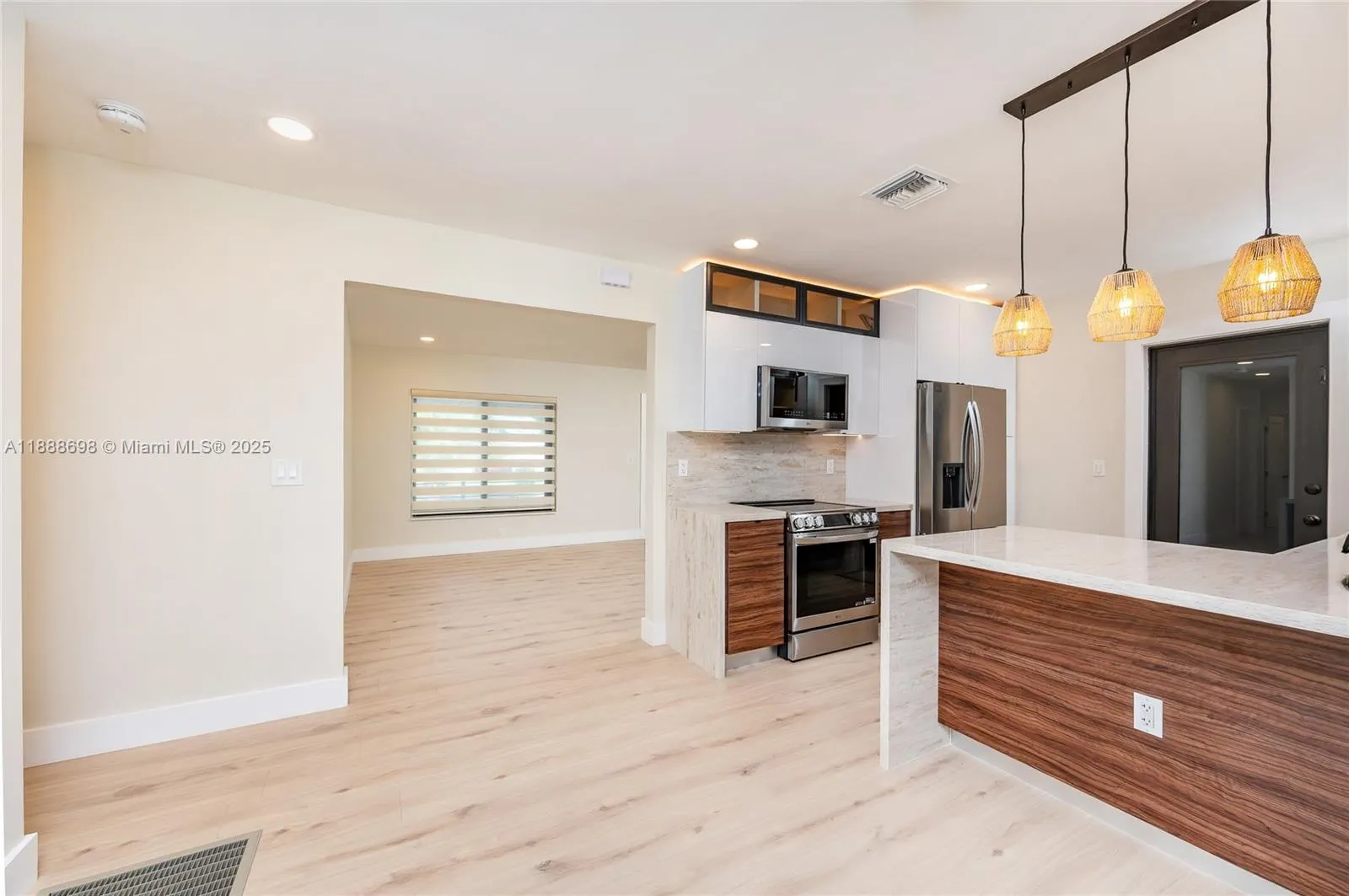 625 Miller Dr