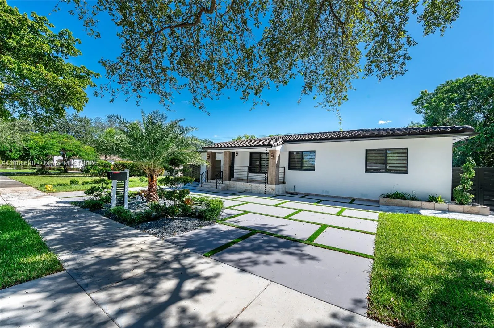 625 Miller Dr