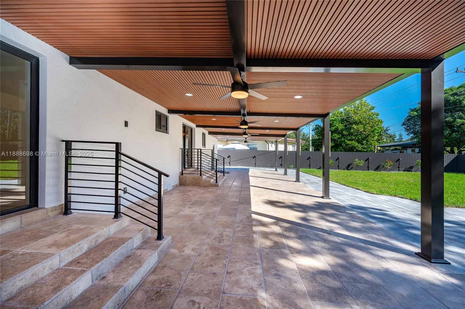 625 Miller Dr
