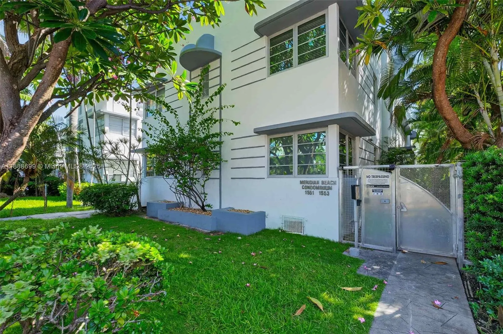 1553 Meridian Ave, #103