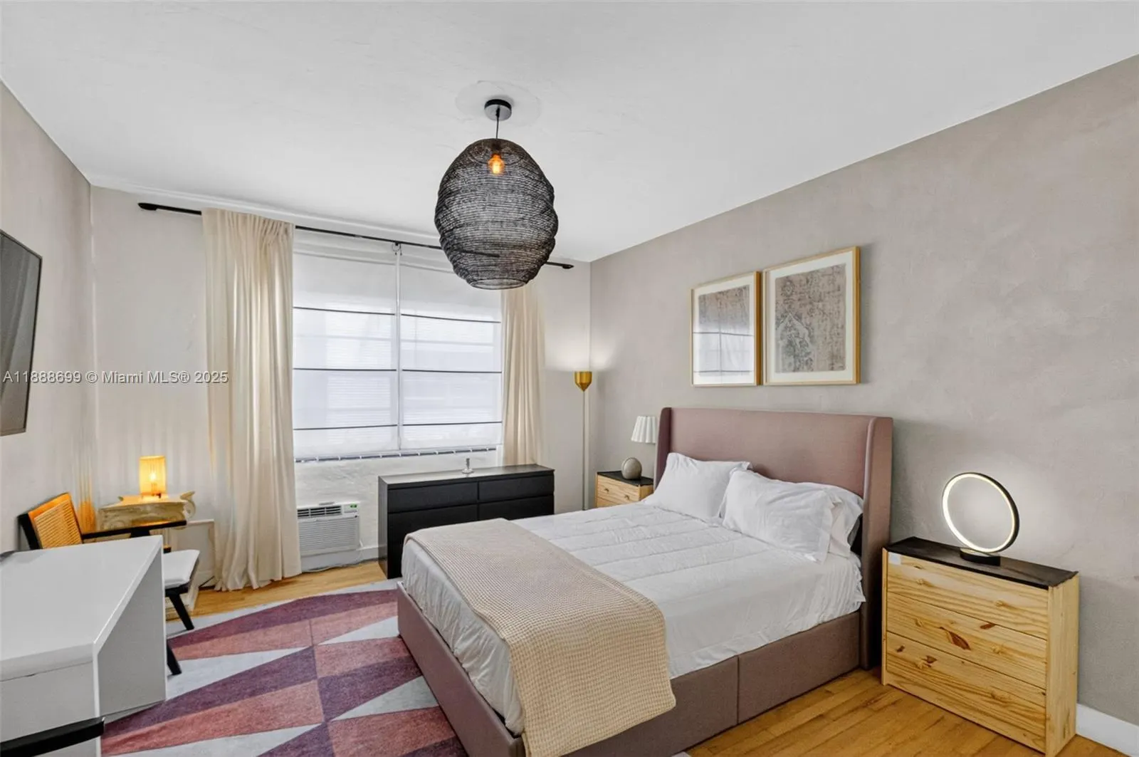 1553 Meridian Ave, #103