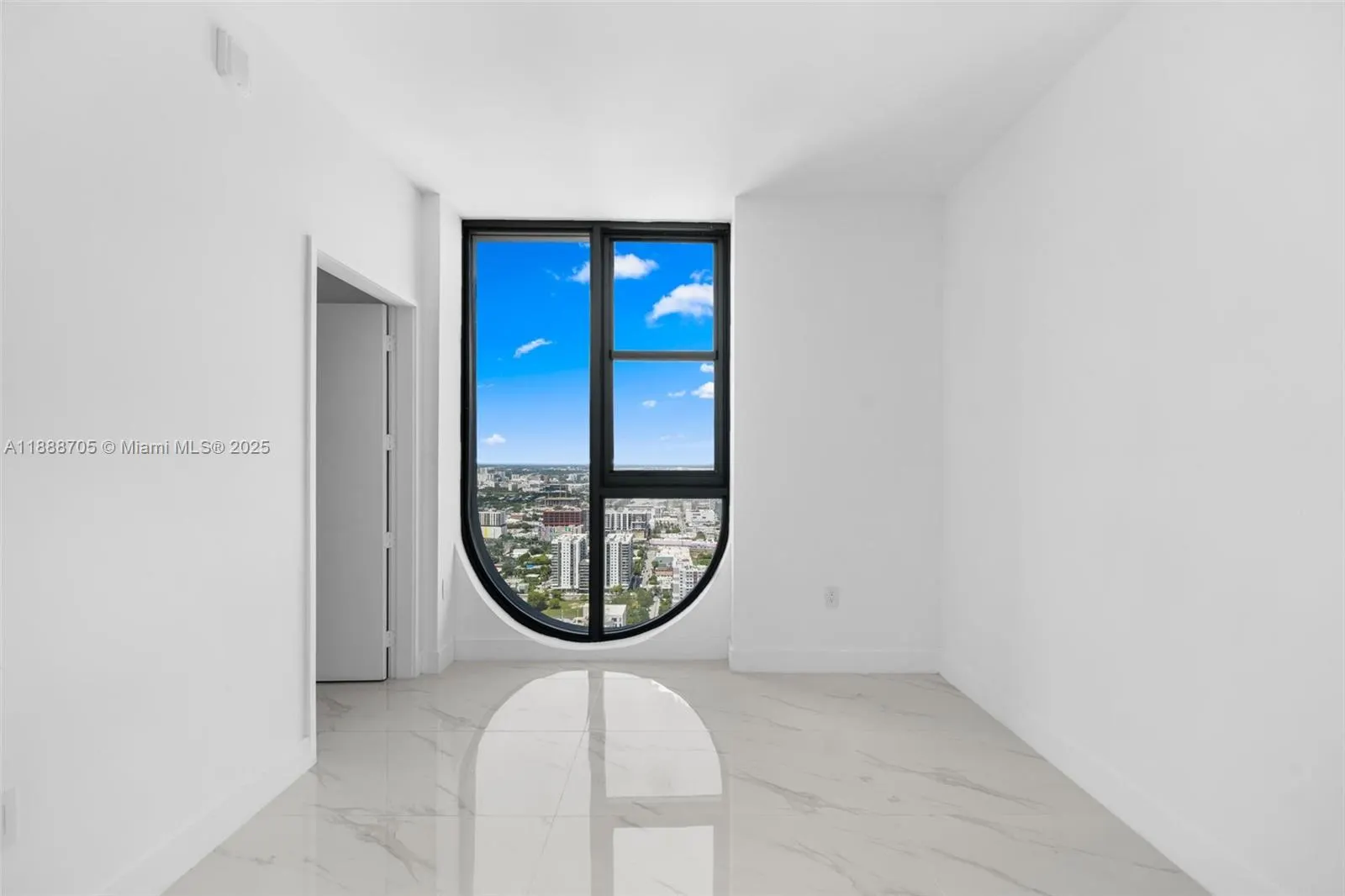 700 NE 24, #4107
