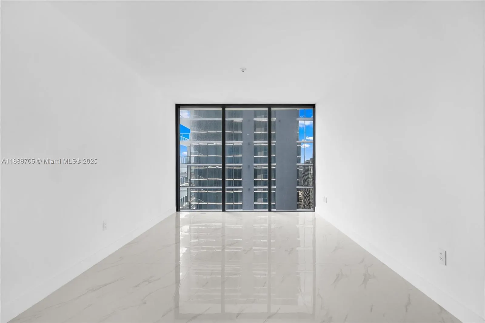 700 NE 24, #4107