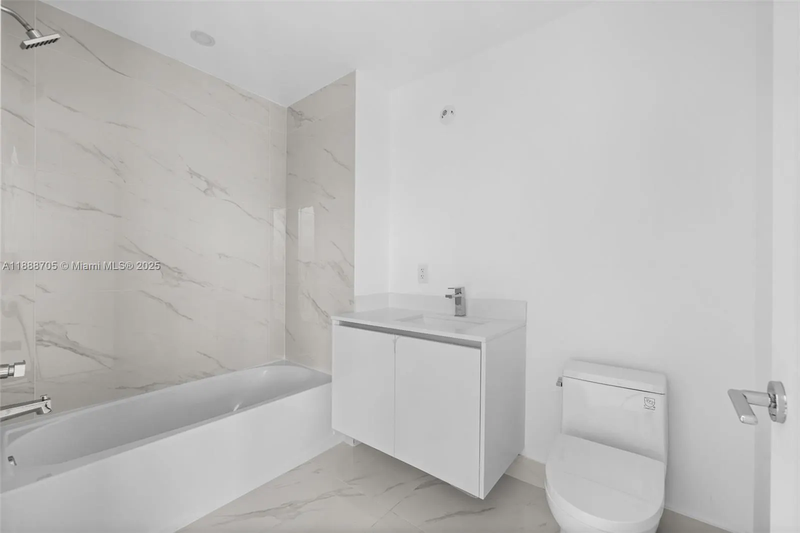 700 NE 24, #4107