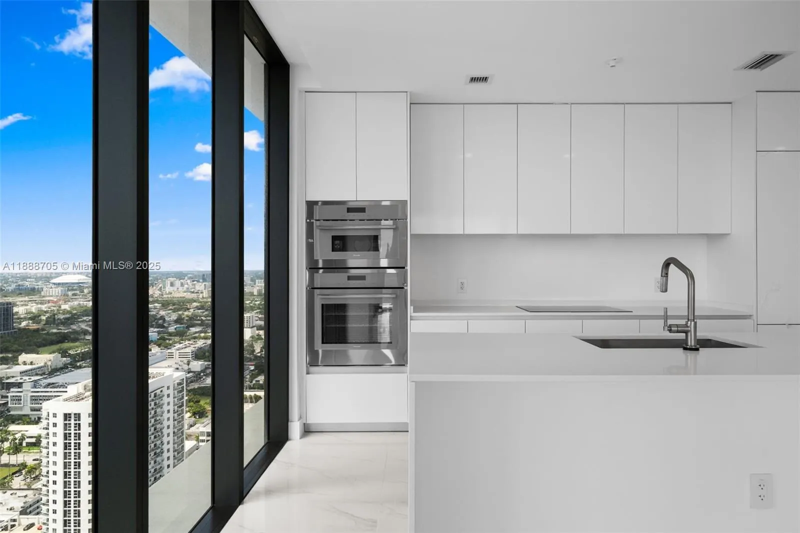 700 NE 24, #4107