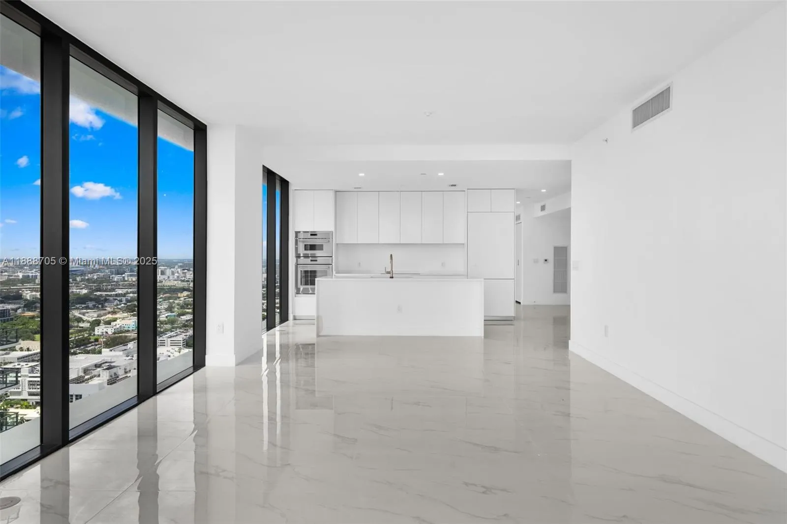 700 NE 24, #4107