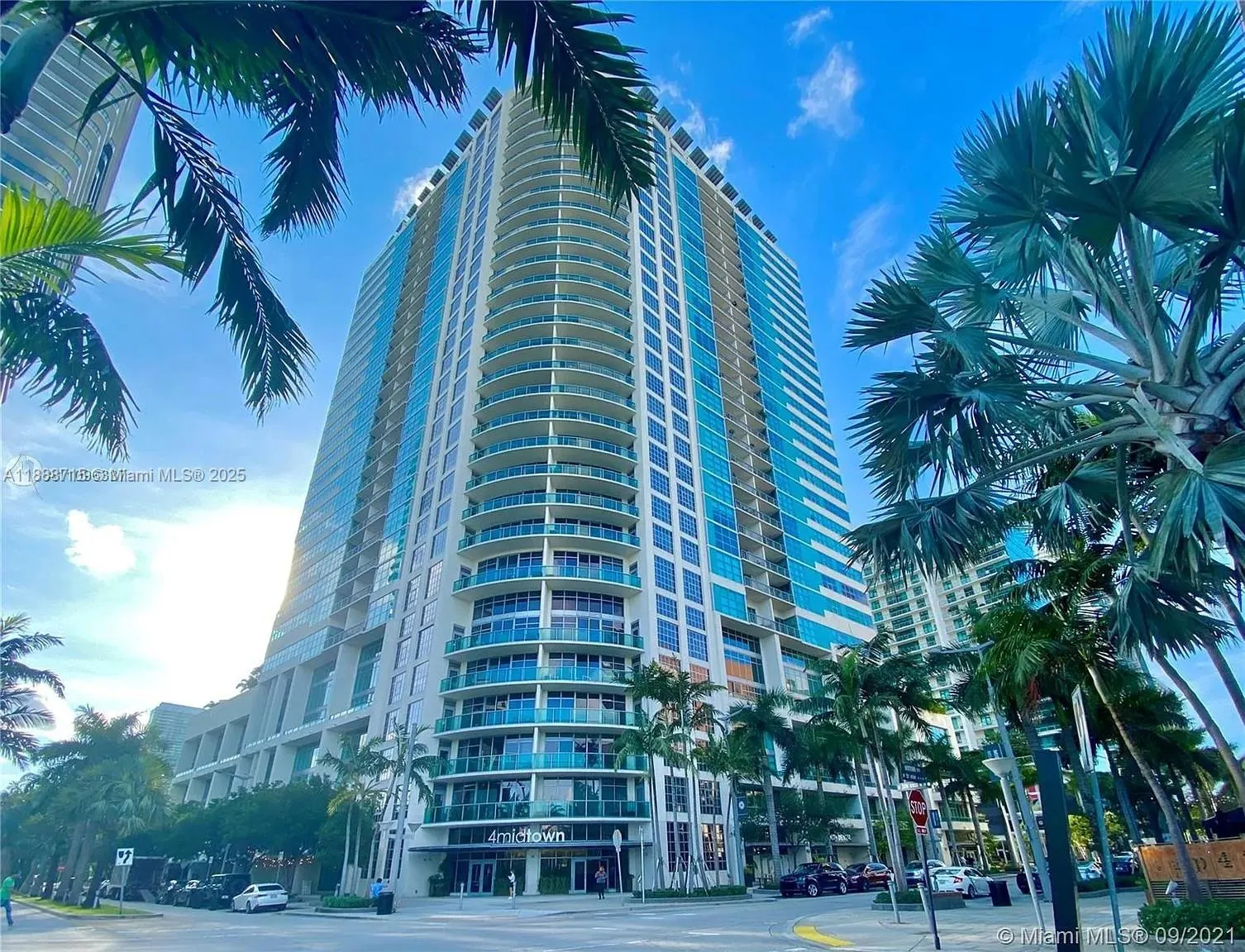 3301 NE 1st Ave, #H2413