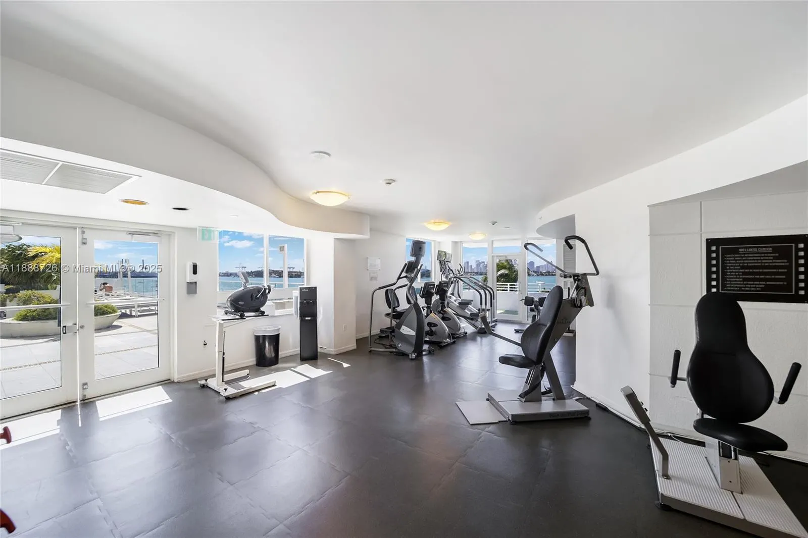 1330 West Ave, #1503