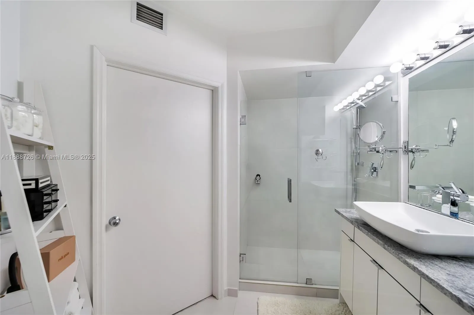 1330 West Ave, #1503