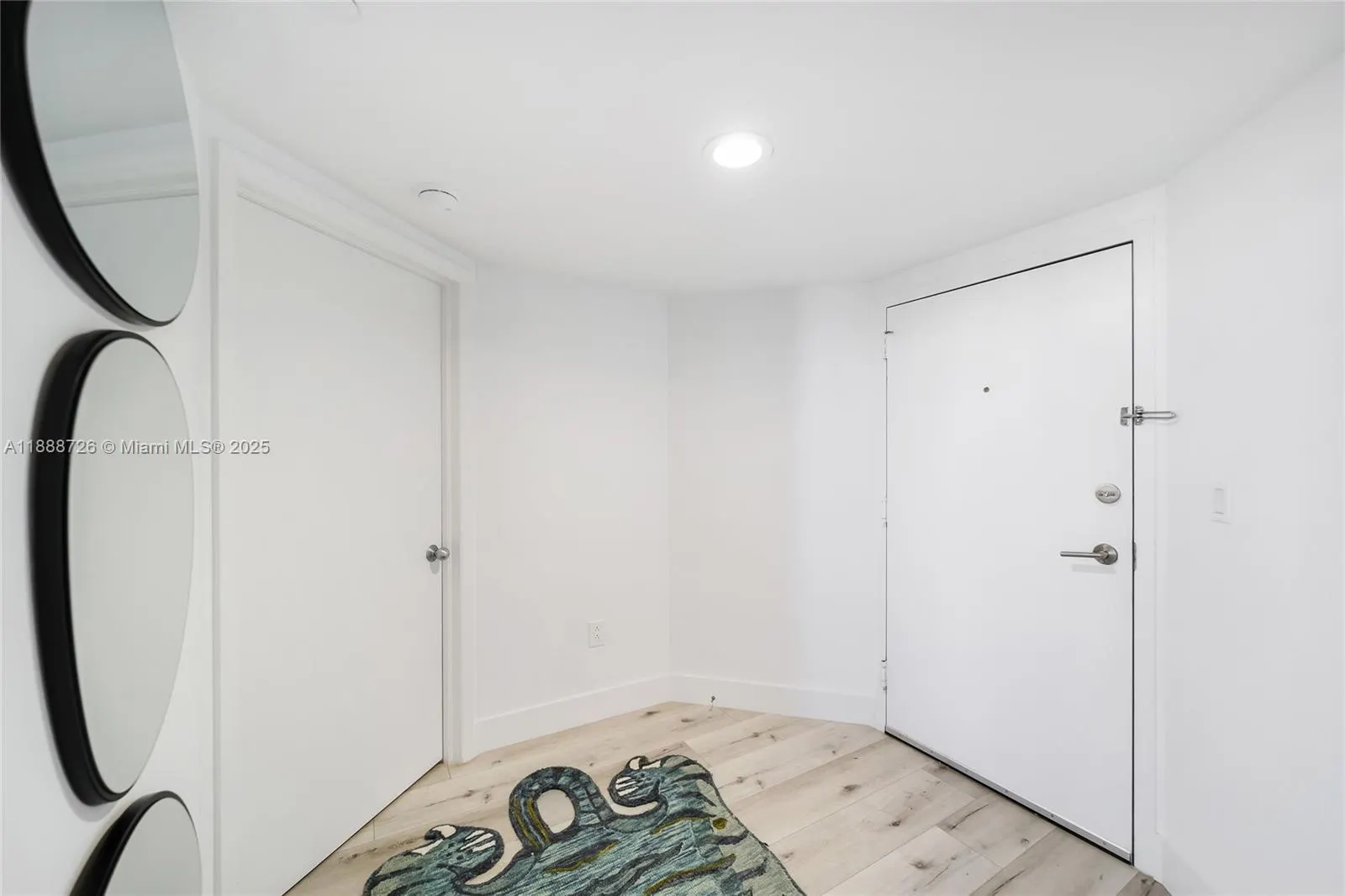 1330 West Ave, #1503