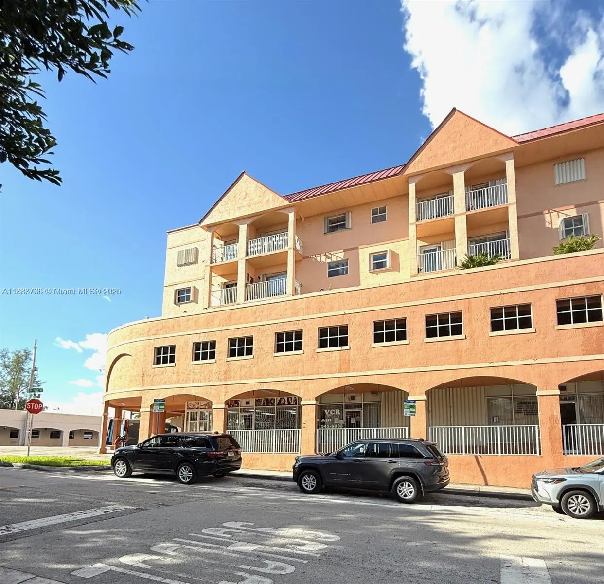 199 SW 12th Ave, #404A