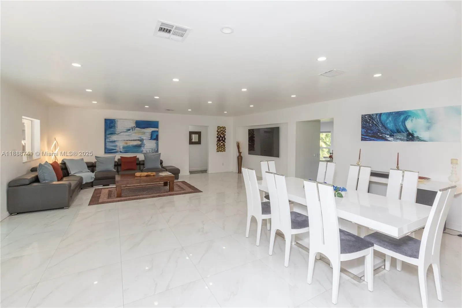 507 Hunting Lodge Dr