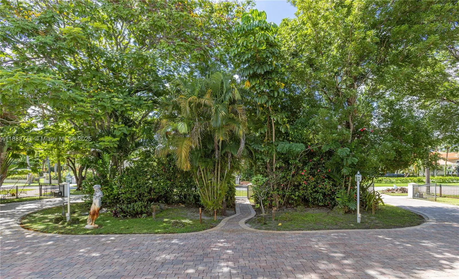 507 Hunting Lodge Dr